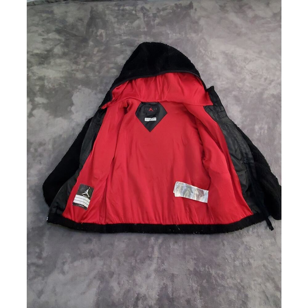 Jordan Hoodie Jacket Girls Sz S 8-10 Black Red Zip Up Basketball Jumpman C2-15 - Picture 6 of 9